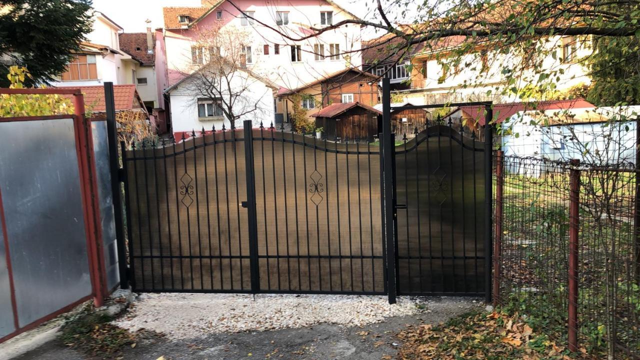 Stayplay Center Theater Braşov Exterior foto